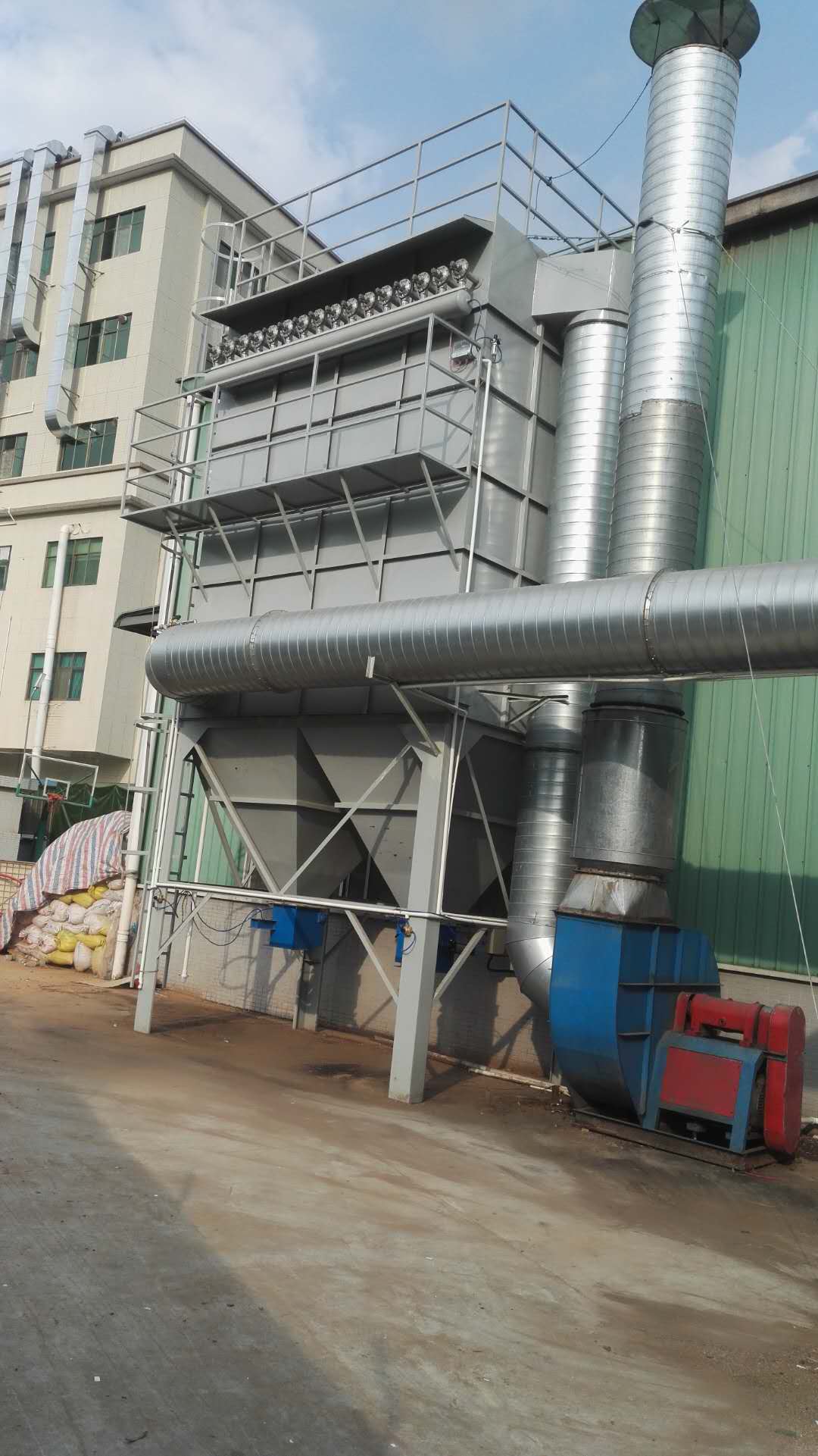 绿深防爆布袋除尘器